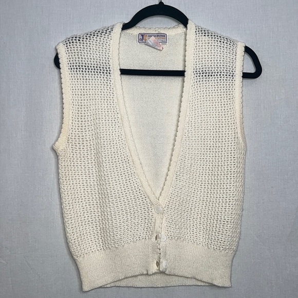 cream knitted vest with , in great condition - Picture 2 of 10
